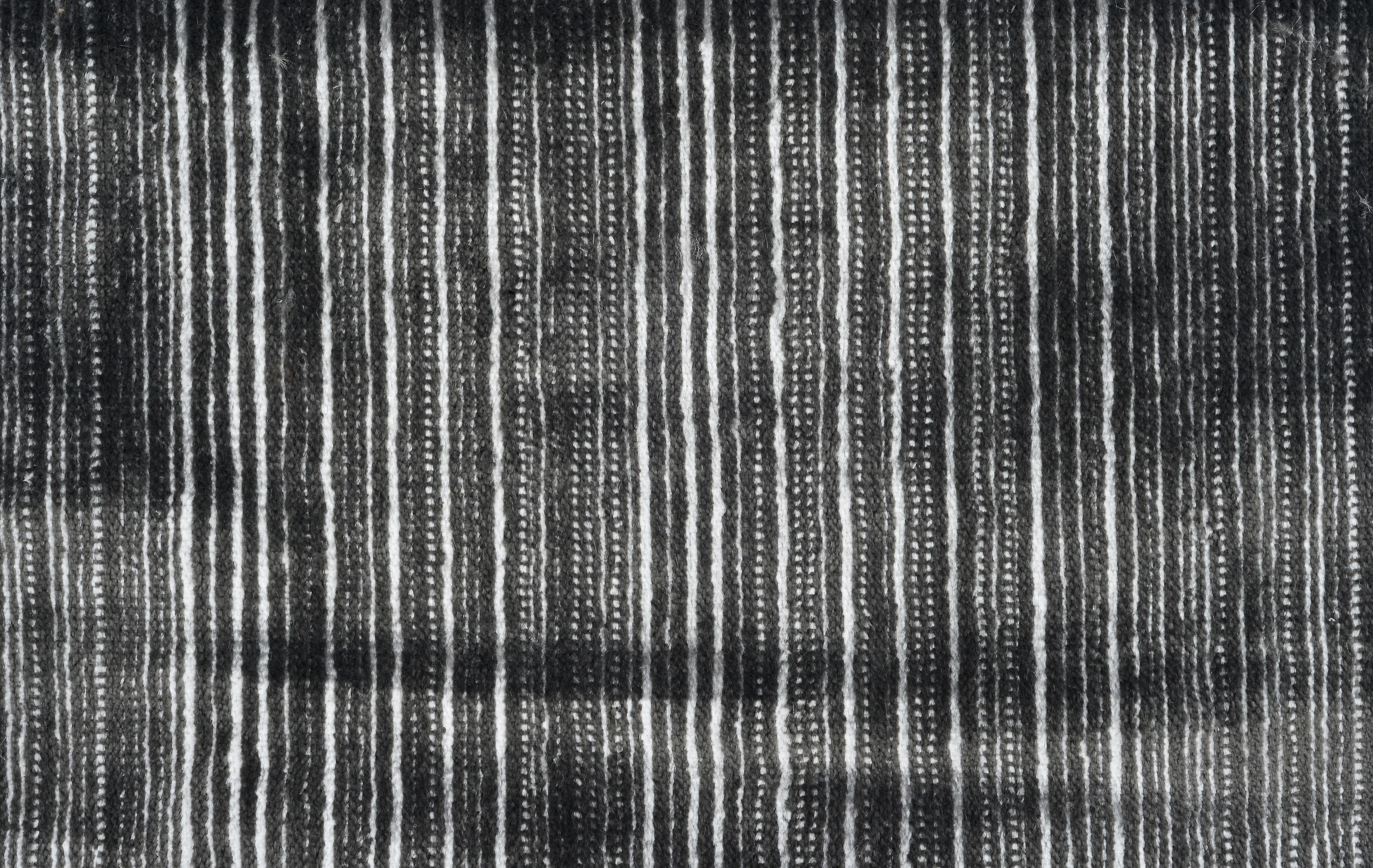 EDEN · 20-5220