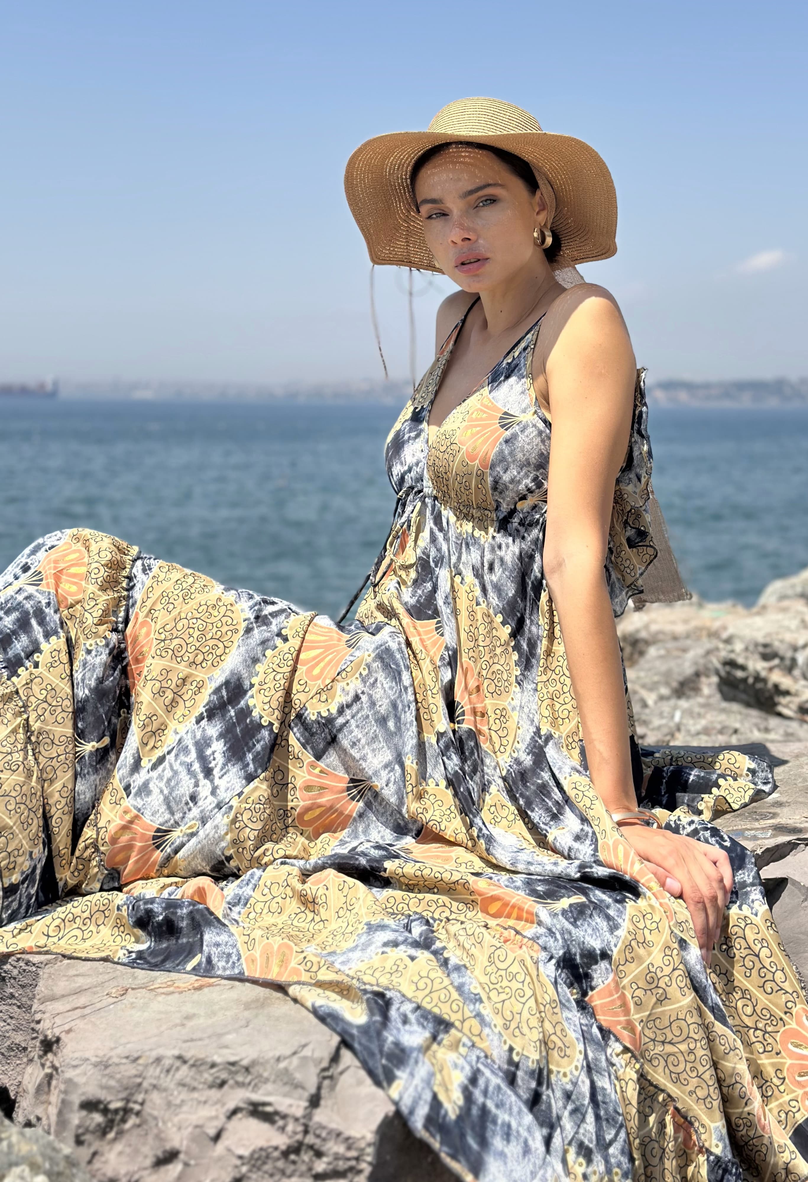 Long Dress · 01
