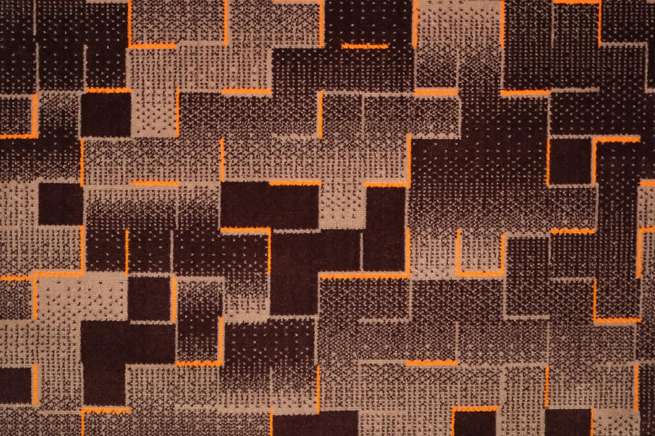 8785 · 4021
