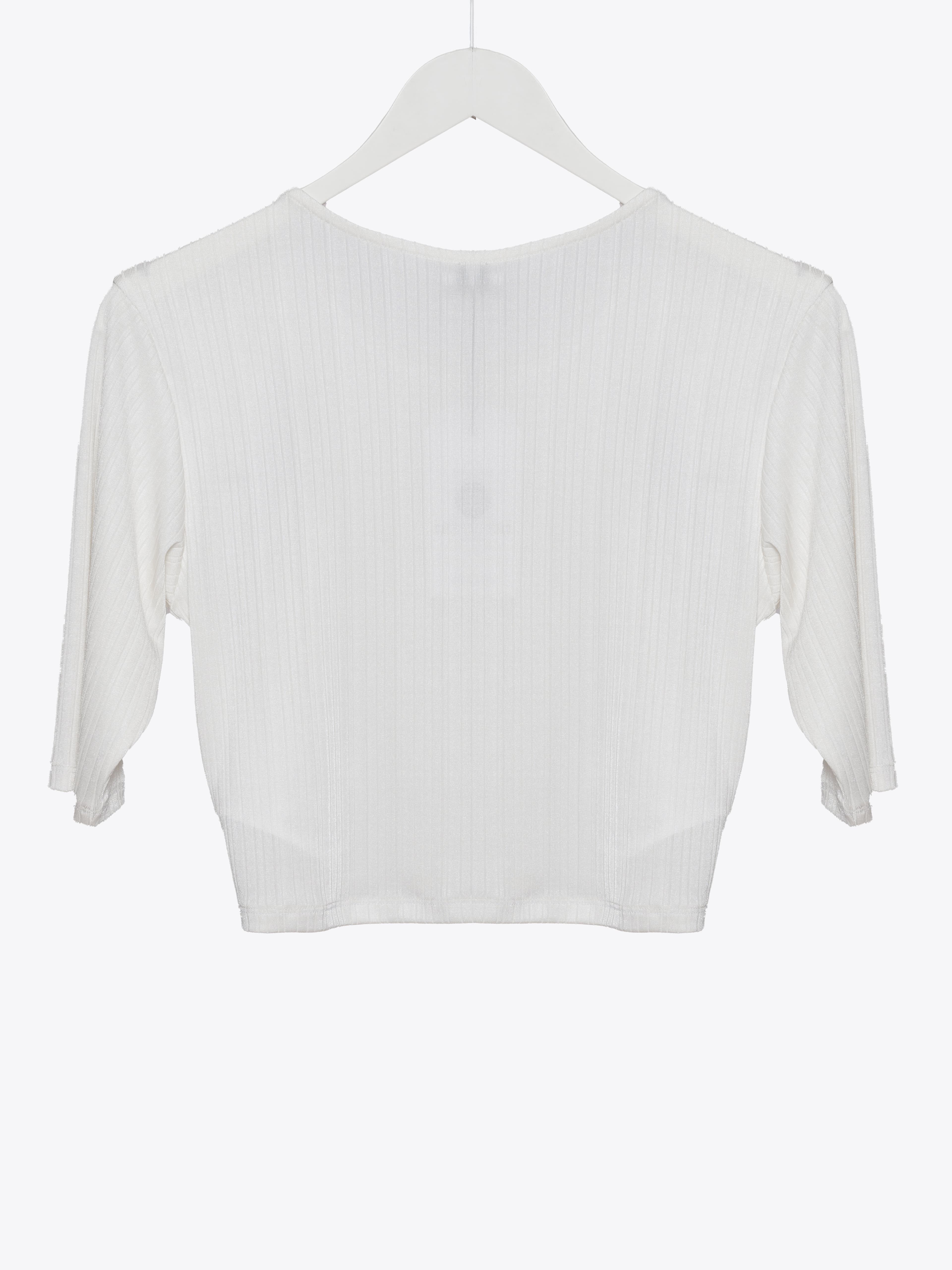 CUTOUT TOP 2