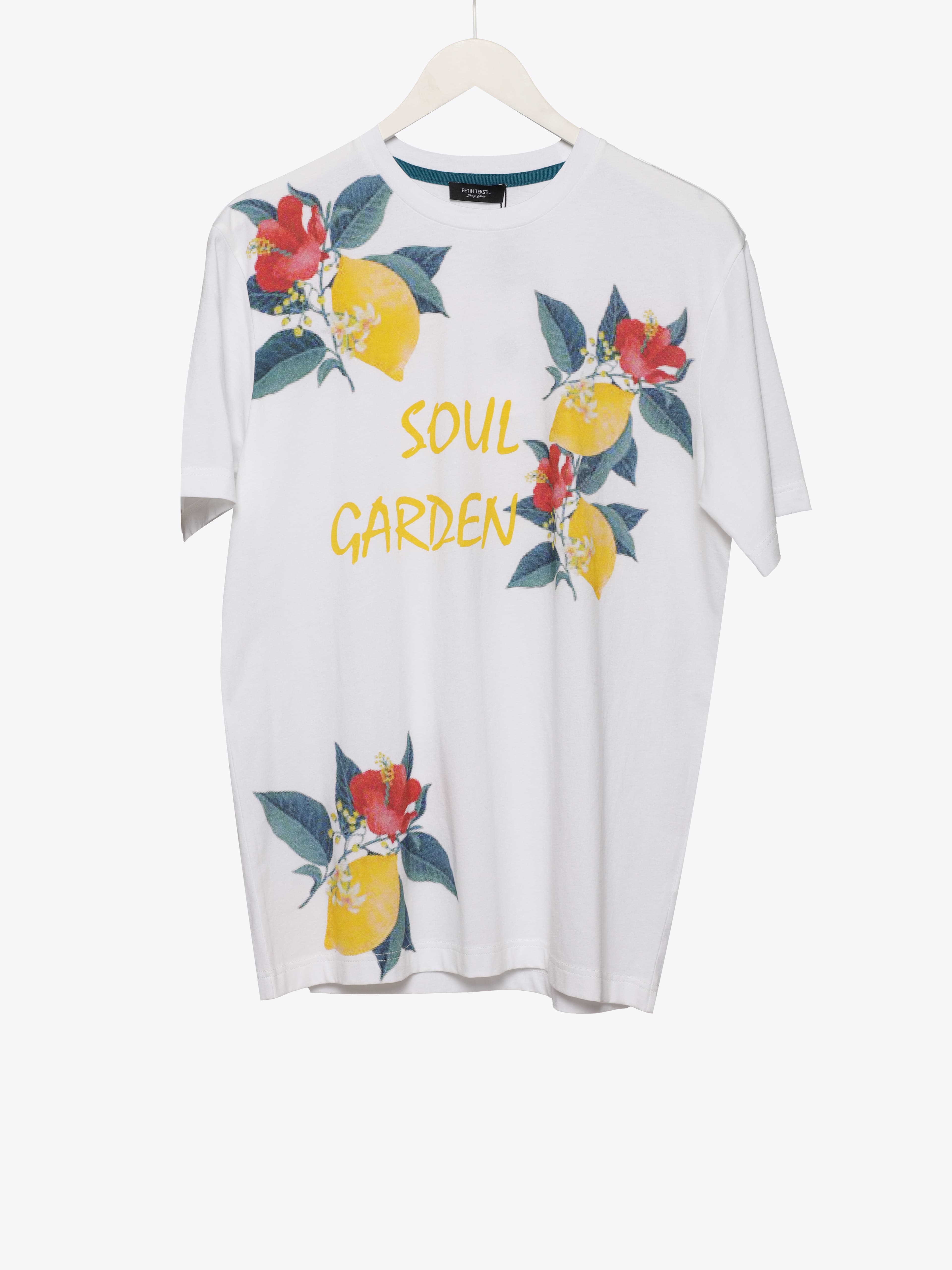 PRINTED T-SHIRT