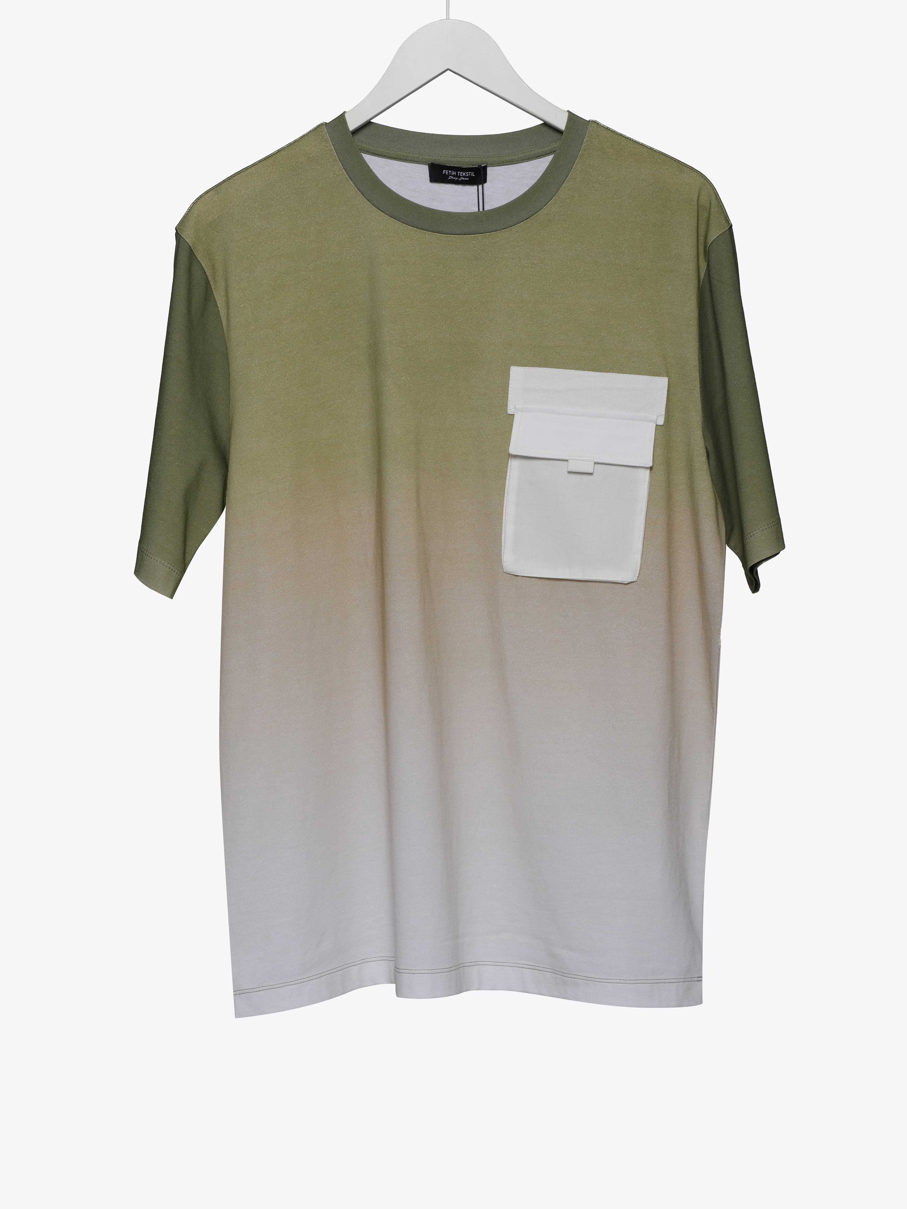 POCKET DETAILED T-SHIRT