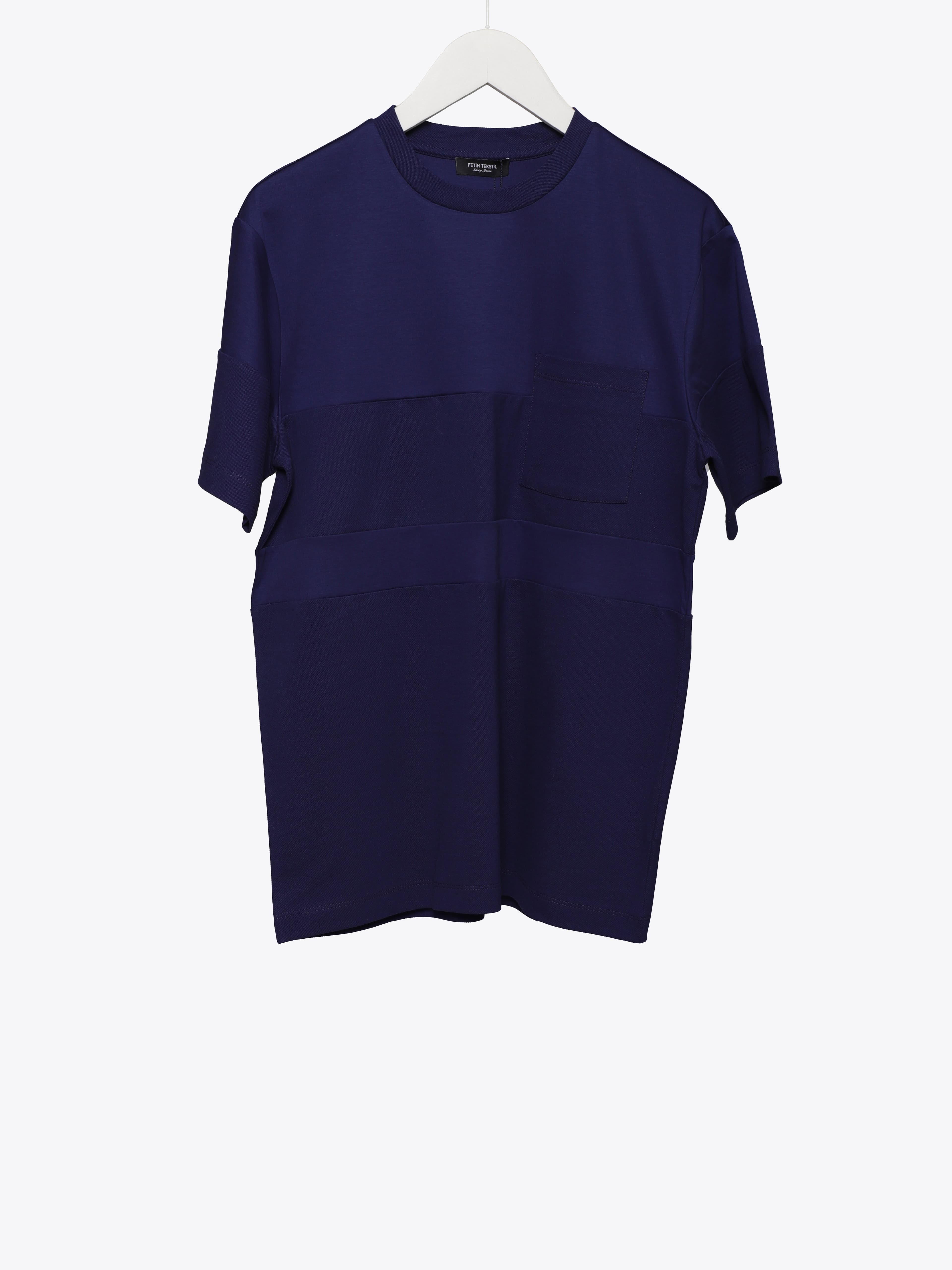BLOCK T-SHIRT · NAVY BLUE