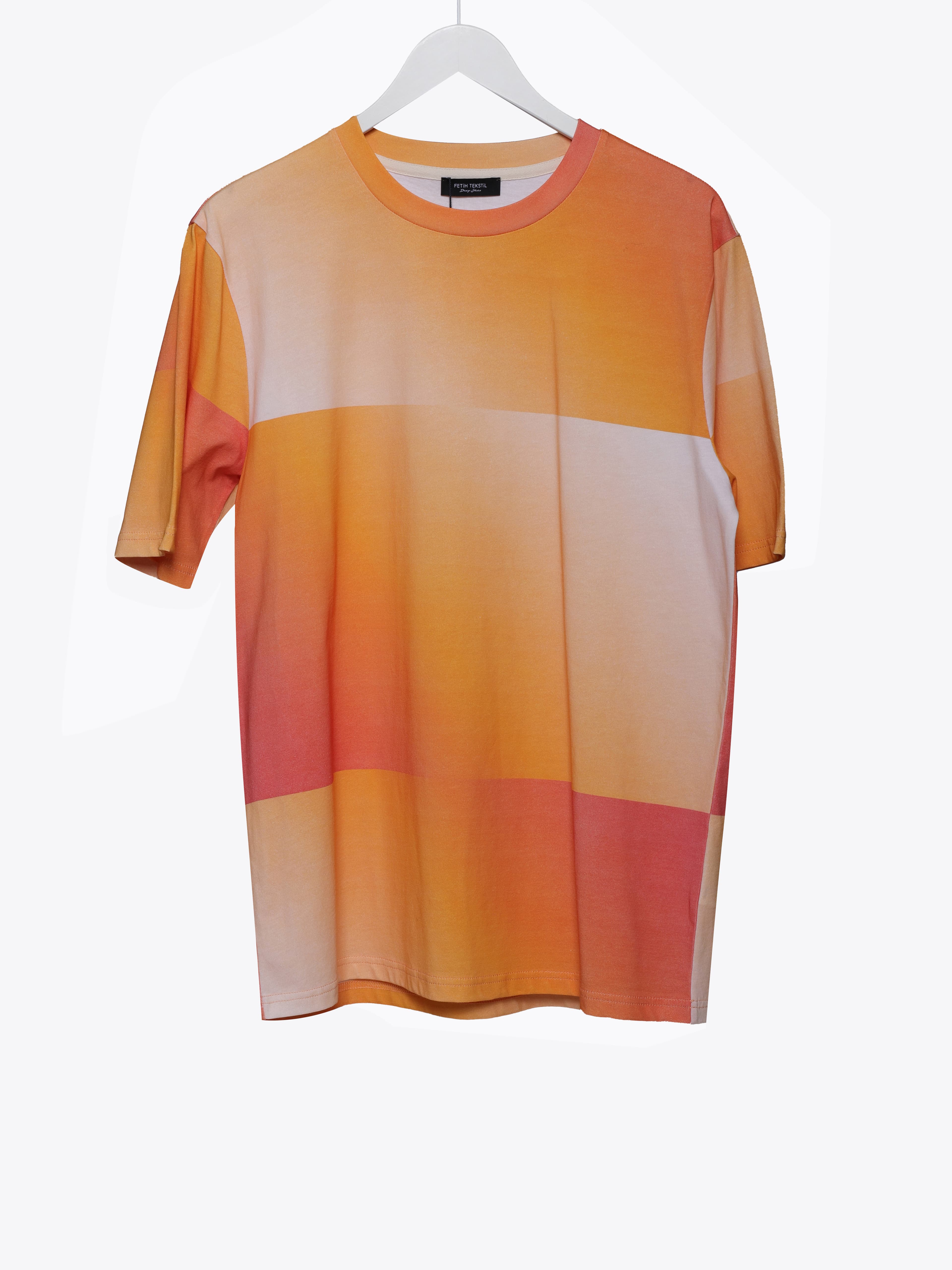 PRINTED T-SHIRT