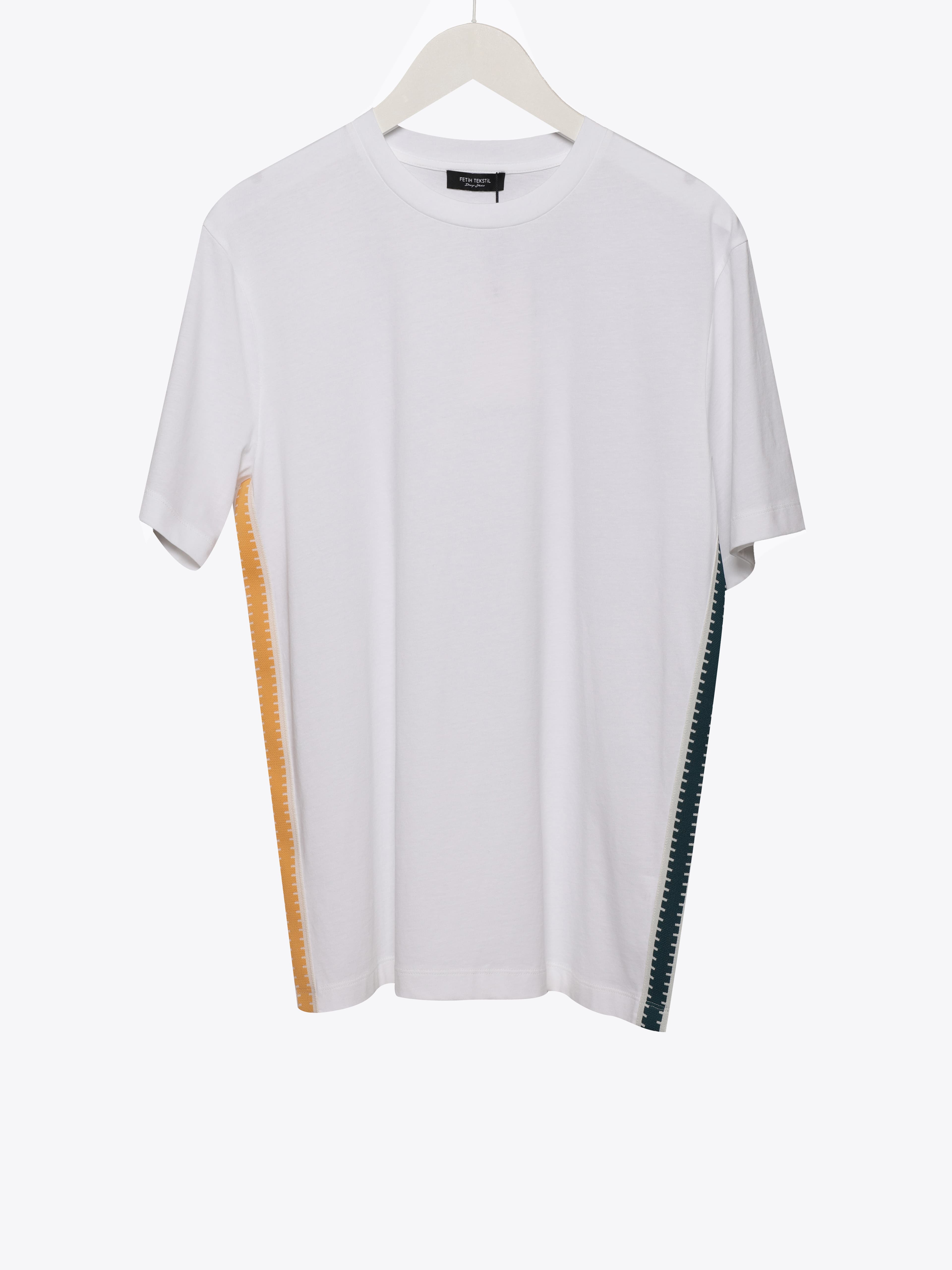 STRIPE DETAILED T-SHIRT