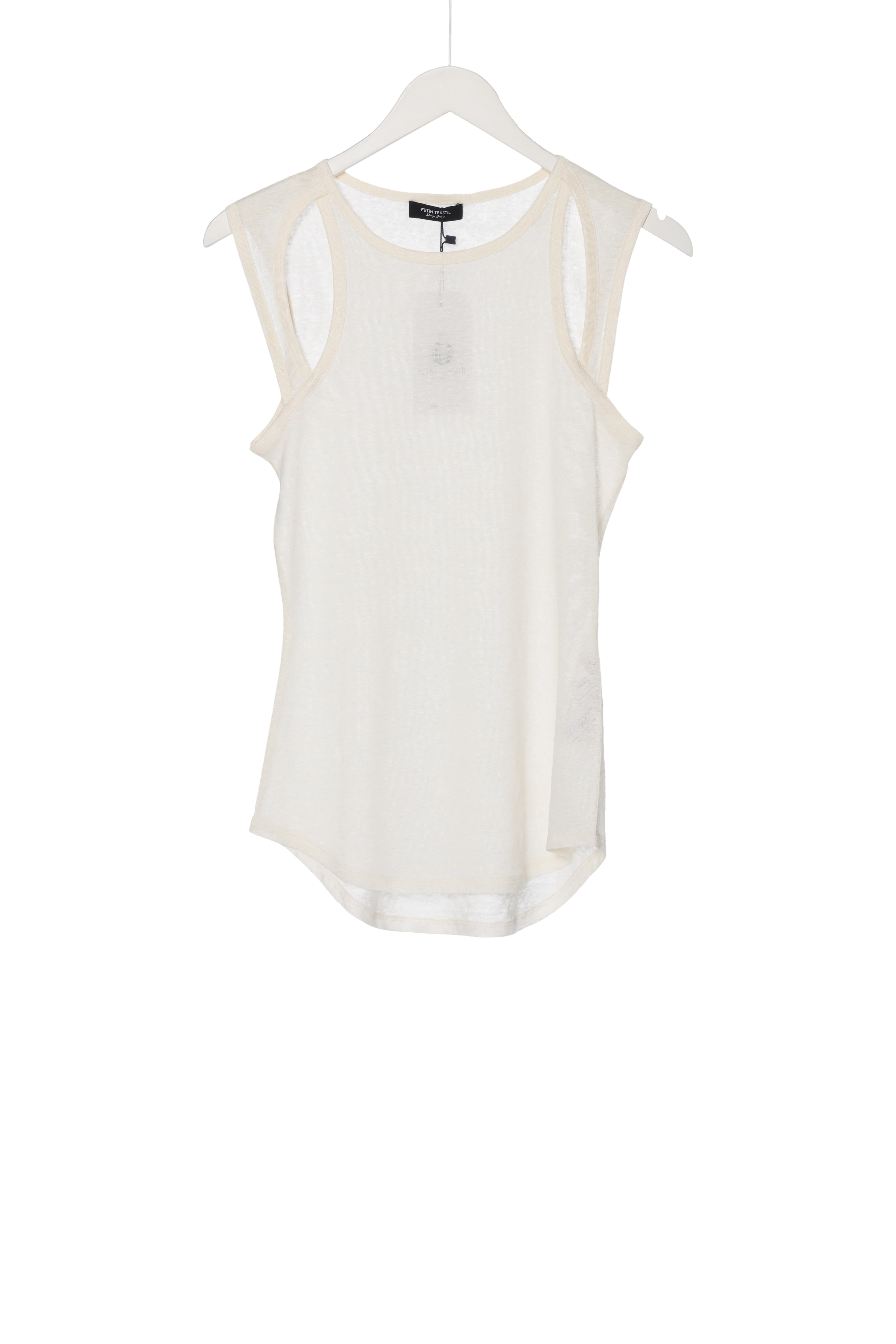CUT OUT TOP