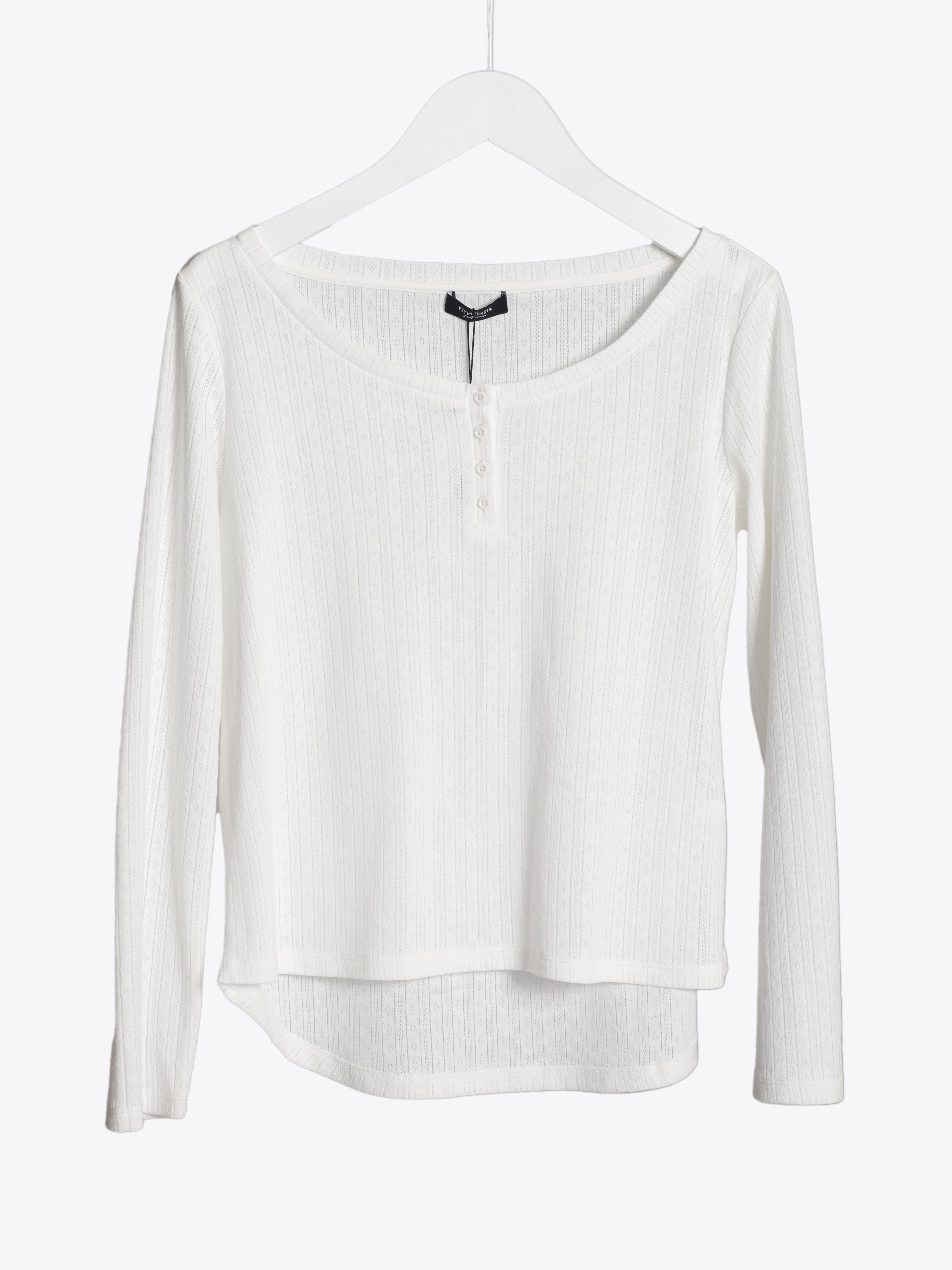 POINTELLE TOP