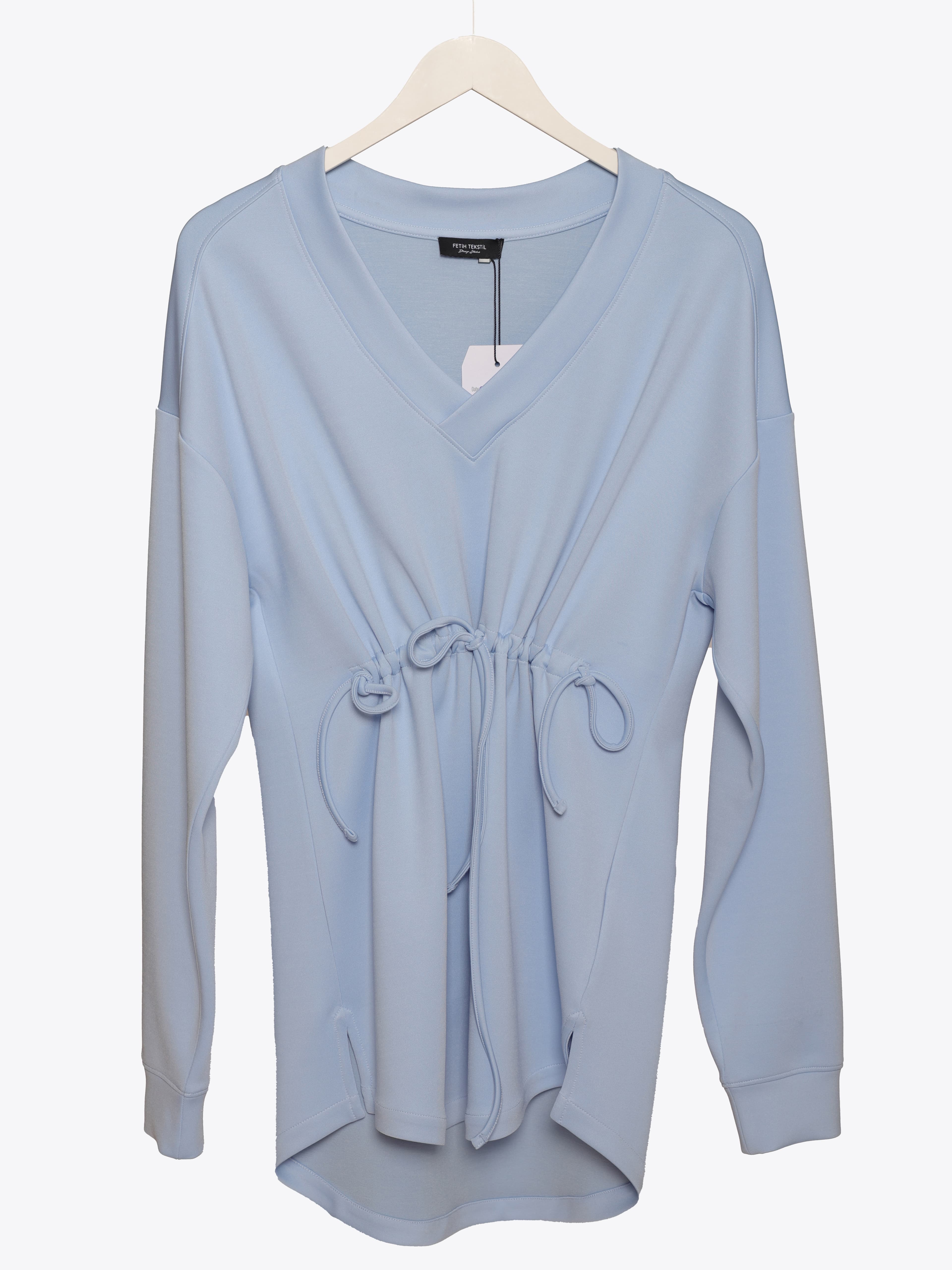V-NECK SWEATSHIRT