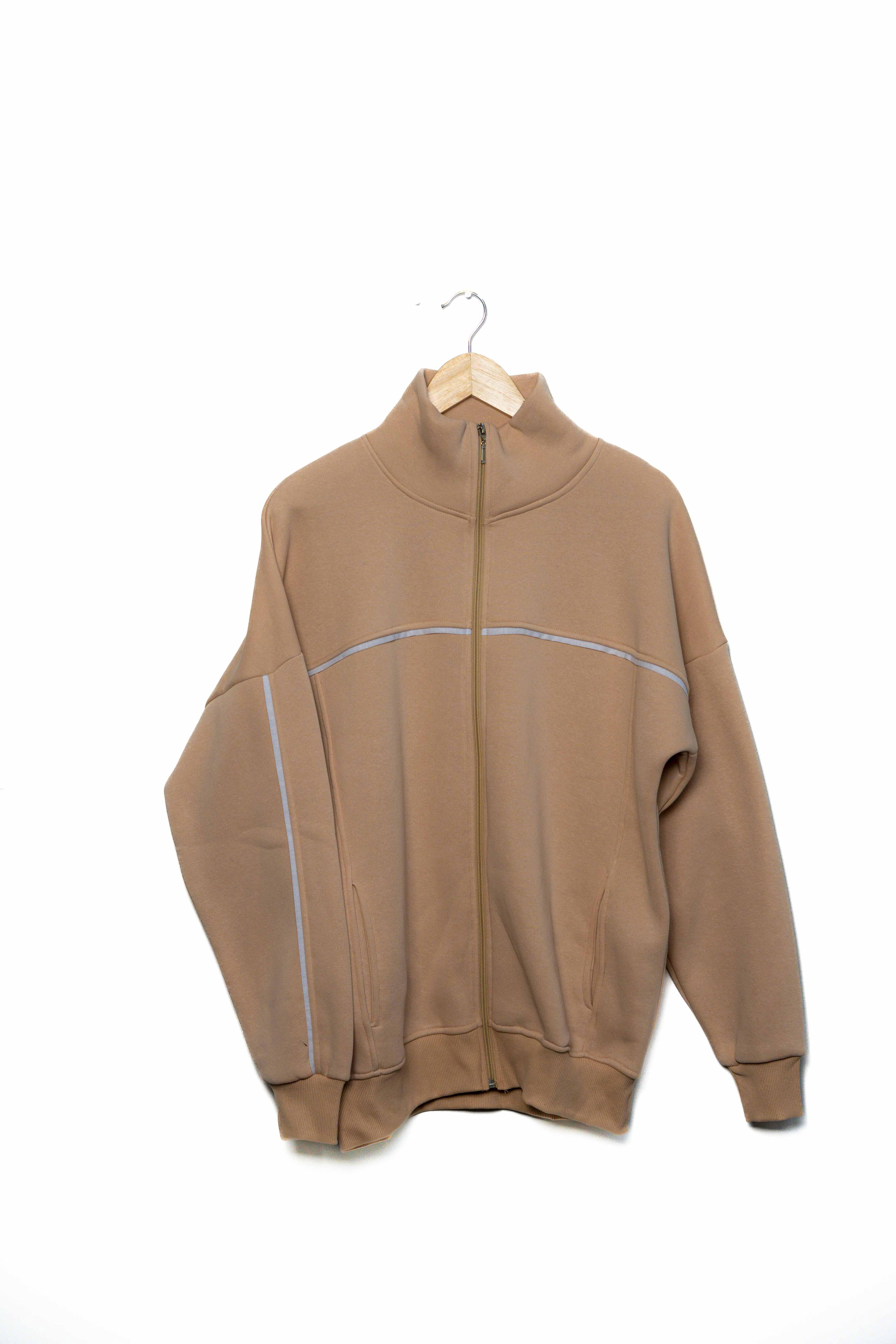 Dik yaka önü biyeli 3 ip şardonlu sweatshirt