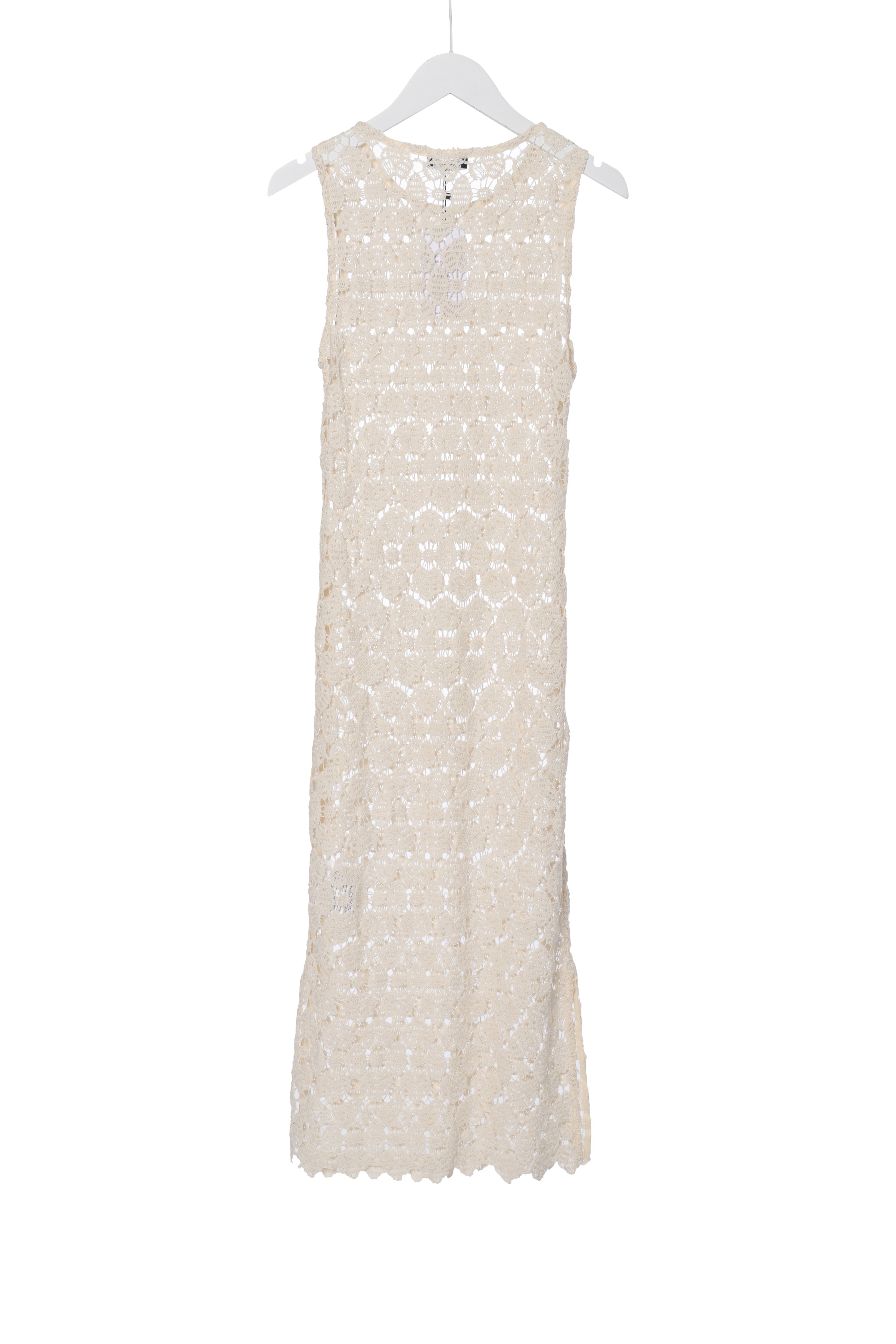 LACE DRESS 2