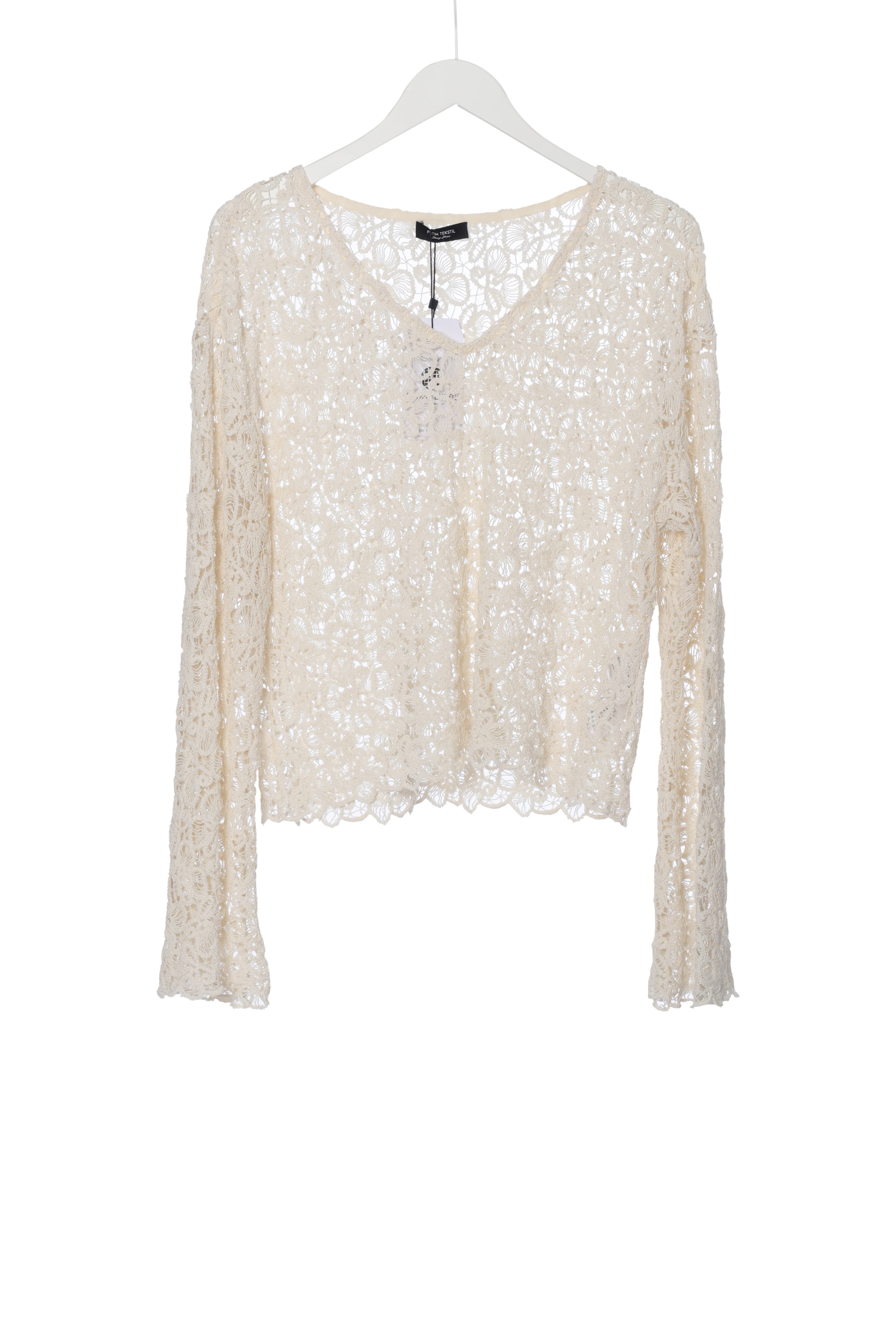 LACE TOP