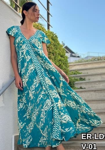 Long Dress · 01